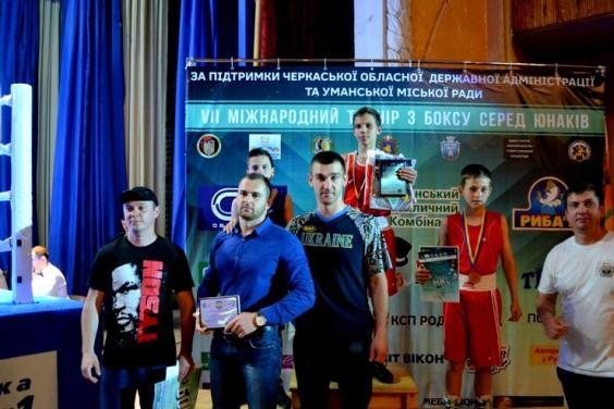Володимир Єрьоменко переміг на всеукраїнському турнірі з боксу