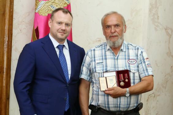 Михайло Черняк вручив державні нагороди ліквідаторам аварії на ЧАЕС
