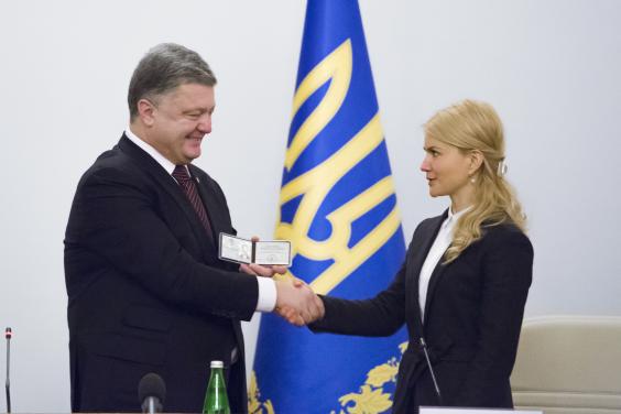 Петро Порошенко представив Юлію Світличну на посаді голови ХОДА