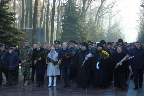 Михайло Черняк взяв участь у пам’ятному заході на честь 72-ї річниці з дня вигнання нацистів з України