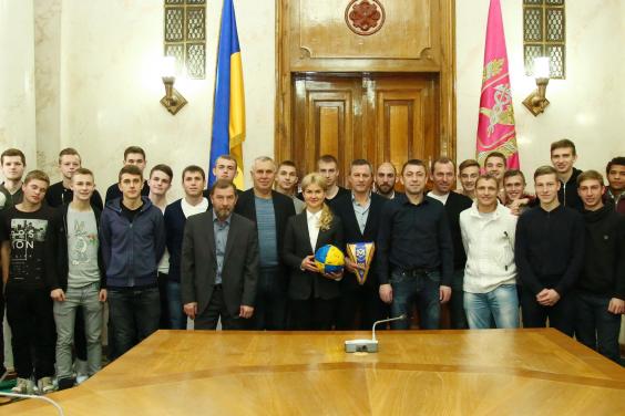 Юлія Світлична зустрілася з футболістами та керівництвом команди «Металіст-1925»