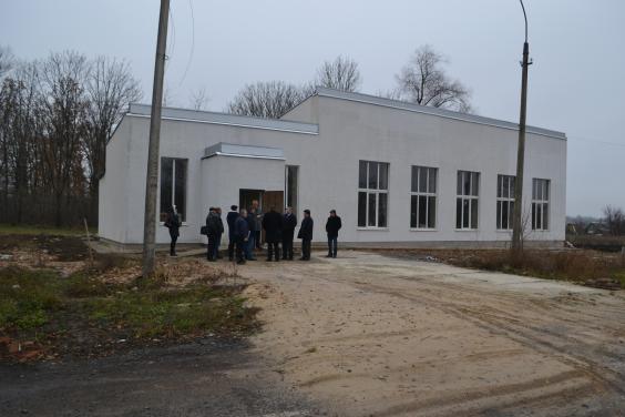 У Близнюківському районі реконструюють спортзалу