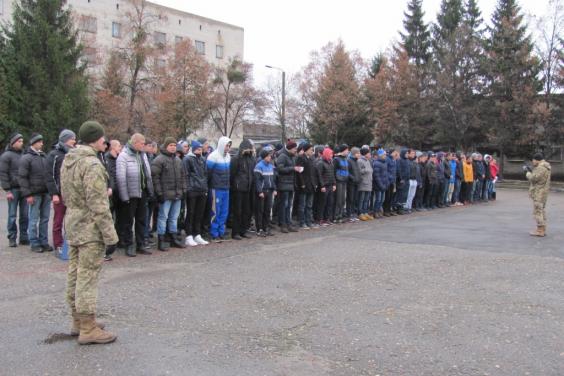 Понад 750 строковиків з Харківської області поповнили лави українського війська