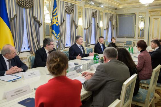 Володіння англійською мовою відкриває новий світ українцям. Президент
