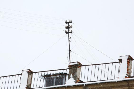 У частині знеструмлених населених пунктів Харківщини відновлено електропостачання