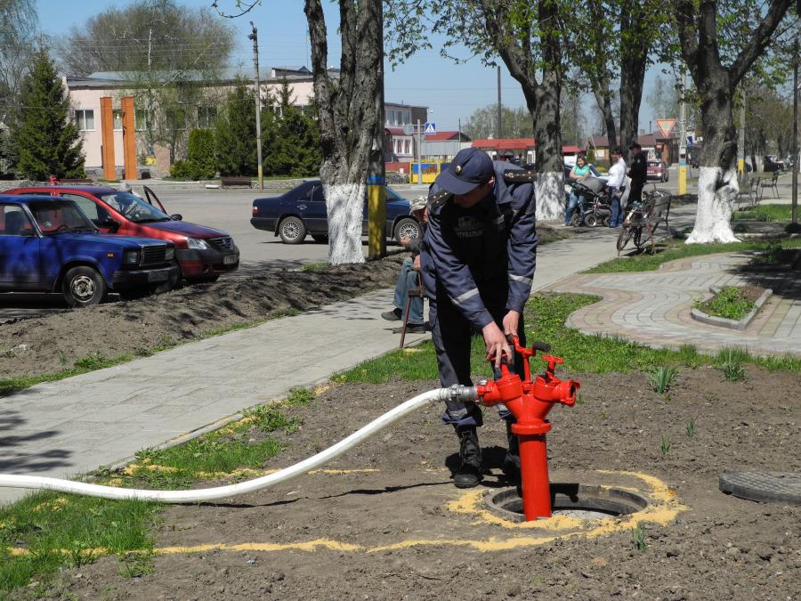 У селищі Золочів запрацював реконструйований водогін