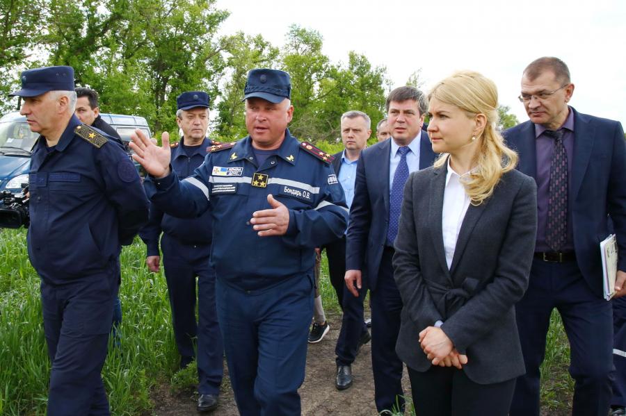 Юлія Світлична та Геннадій Зубко перевірили хід відновлювальних робіт у Балаклії