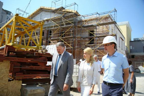 Будівництво Харківської обласної філармонії має бути завершено протягом двох років. Юлія Світлична