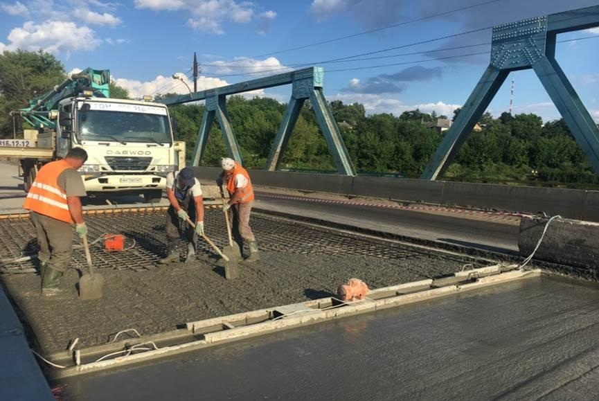 Рух по мосту в Балаклійському районі відновлять вже у п'ятницю