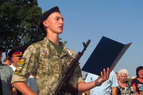 Першокурсники інституту танкових військ НТУ «ХПІ» склали військову присягу