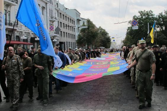 На Харківщині започаткували День шани воїнів та волонтерів АТО