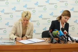 Марина Порошенко та Юлія Світлична підписали меморандум про співпрацю щодо розвитку інклюзивної освіти
