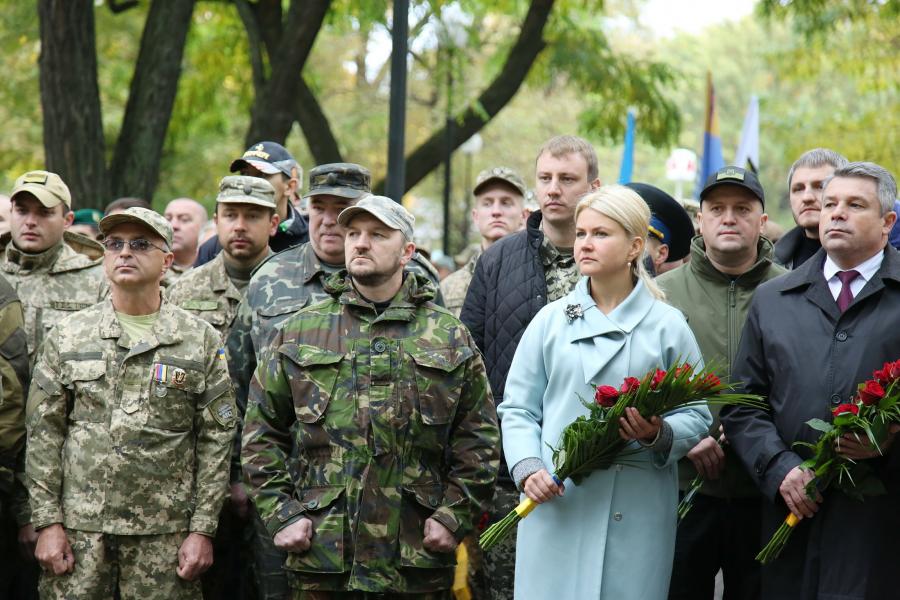 Глава ХОГА вместе с военными, ветеранами АТО, духовенством и общественностью приняла участие в мероприятиях по случаю Дня защитника Украины