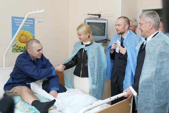 Сенат Польщі передав Харківському військовому госпіталю медичне обладнання
