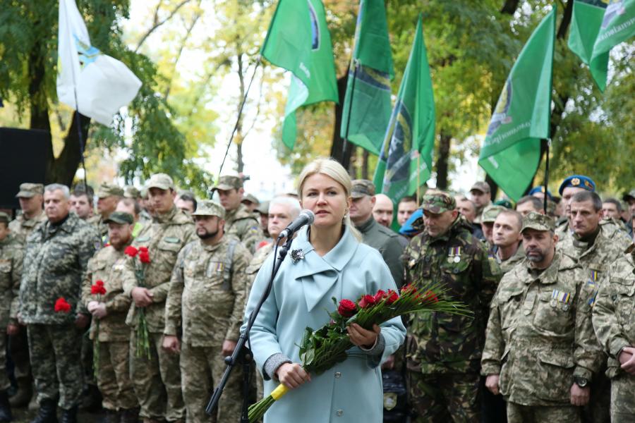 Нас із давніх часів об’єднує сила козацького духу. Ця кров тече в наших жилах. Юлія Світлична