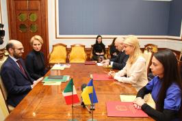 Юлія Світлична провела зустріч з делегацією Італії