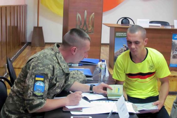 Протягом трьох місяців понад 170 мешканців Харківщини стали воїнами-десантниками