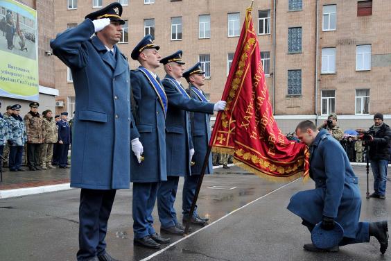 На Харківщині відбувся випуск офіцерів-льотчиків