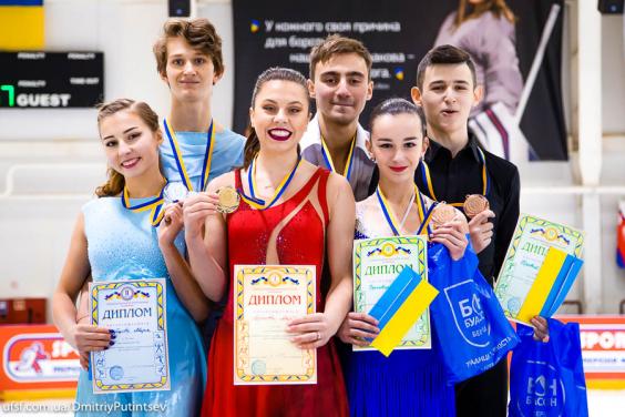 Дарина Попова та Володимир Бєліков перемогли на юніорському чемпіонаті України