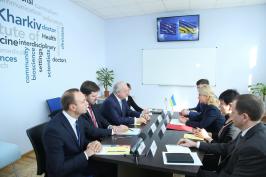 Встреча Юлии Светличной с главой представительства ЕБРР в Украине Шевки Аджунером