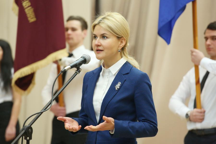 Ми кожного дня робитимемо все, щоб держава жила якісніше, спокійніше і розвивалась. Юлія Світлична