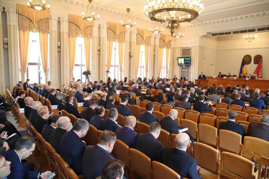 Депутати облради висловили подяку голові ХОДА за допомогу районам області