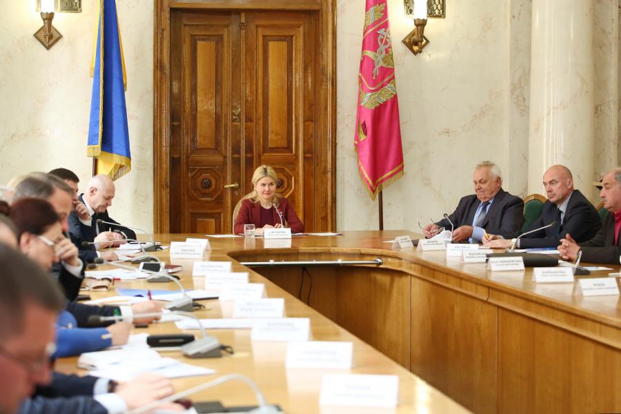 Економічні показники області повинні прямо відбиватися на добробуті кожного жителя. Юлія Світлична