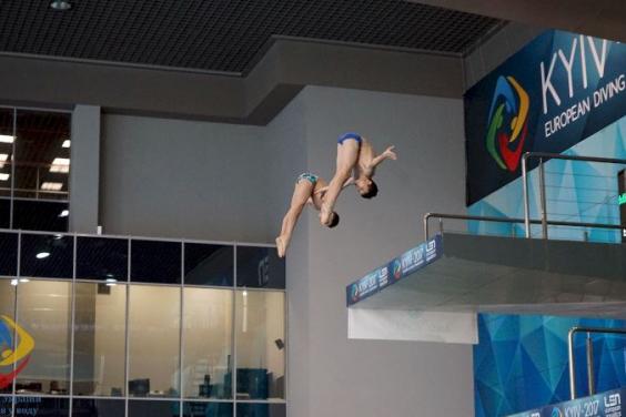 Юні харків’яни завоювали медалі чемпіонату України зі стрибків у воду