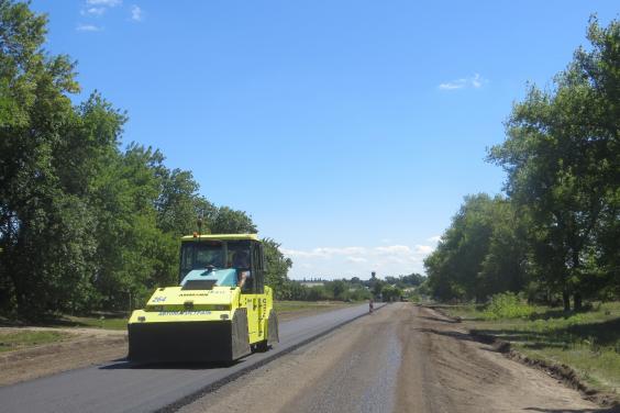 Ремонт дороги між Чугуєвом і Куп'янськом повністю завершать вже цього року