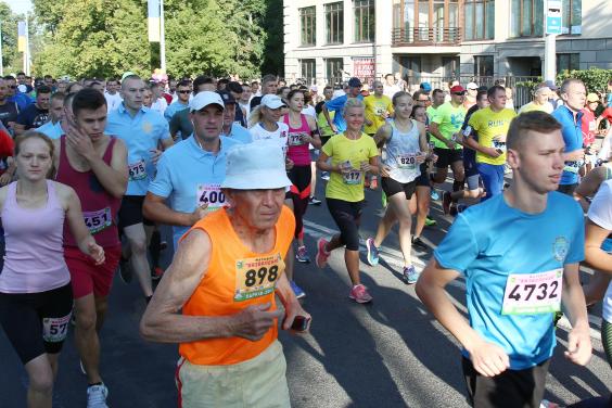 У Харкові стартував 33-й міжнародний марафон