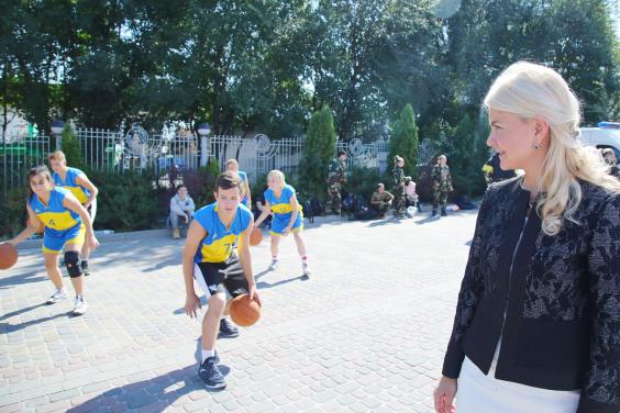 На Харківщині стартувала Всеукраїнська універсіада та відбувся спортивний флеш-моб