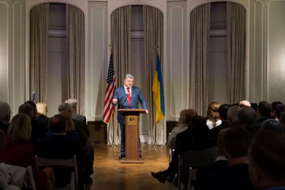 Петро Порошенко наголошує на підтримці ініціативи України про миротворчу місію ООН на Донбасі
