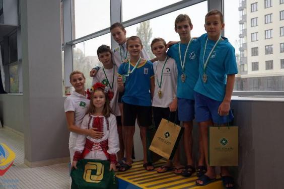 Юні стрибуни у воду здобули медалі міжнародного турніру