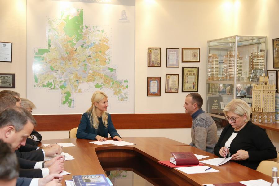 Голова ХОДА зустрілася з колективом компанії «Житлобуд-2»