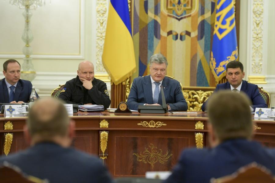 В Україні припиняється воєнний стан. Президент