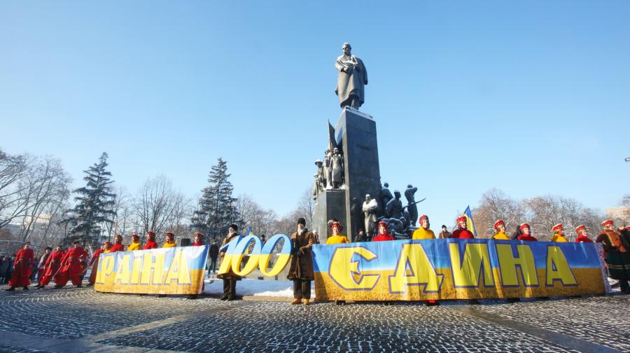 100-річчя з дня підписання Акта Злуки Української Народної Республіки та Західноукраїнської Народної Республіки відзначили біля монумента Тарасу Шевченку