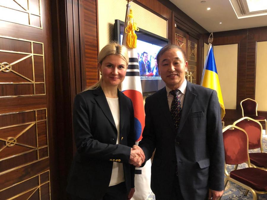Юлія Світлична провела зустріч з послом Республіки Корея в Україні Лі Янг-Гу