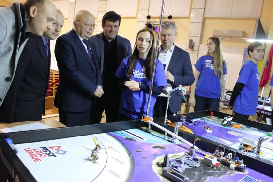У Харкові працює фестиваль робототехніки «ROBOfirst – більше, ніж роботи!»
