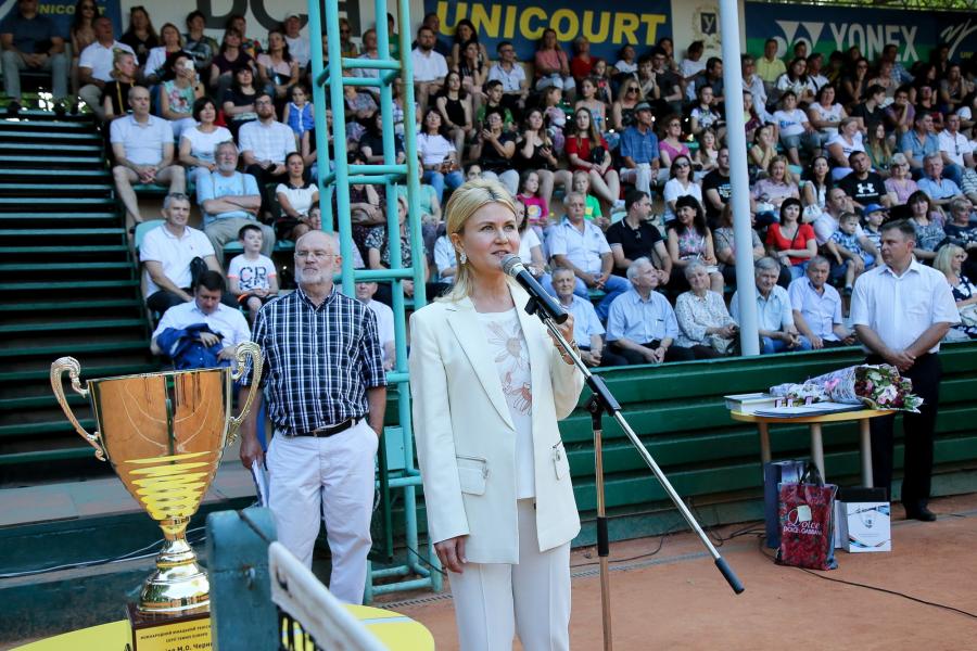 Юлия Светличная поздравила участников теннисного турнира «Мемориал Черницкой» с началом соревнований