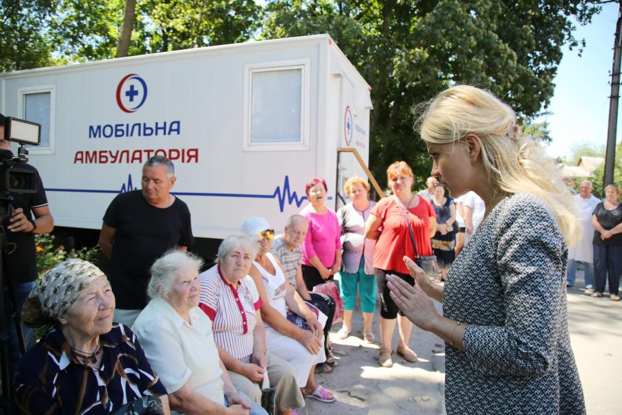 Амбулаторія в Малій Данилівці отримала нове обладнання, а дві сільради району – нову техніку